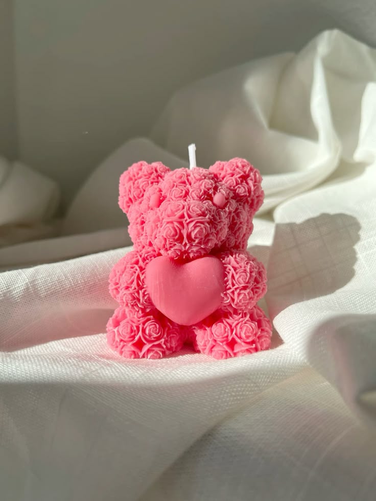 Mini teddy candle