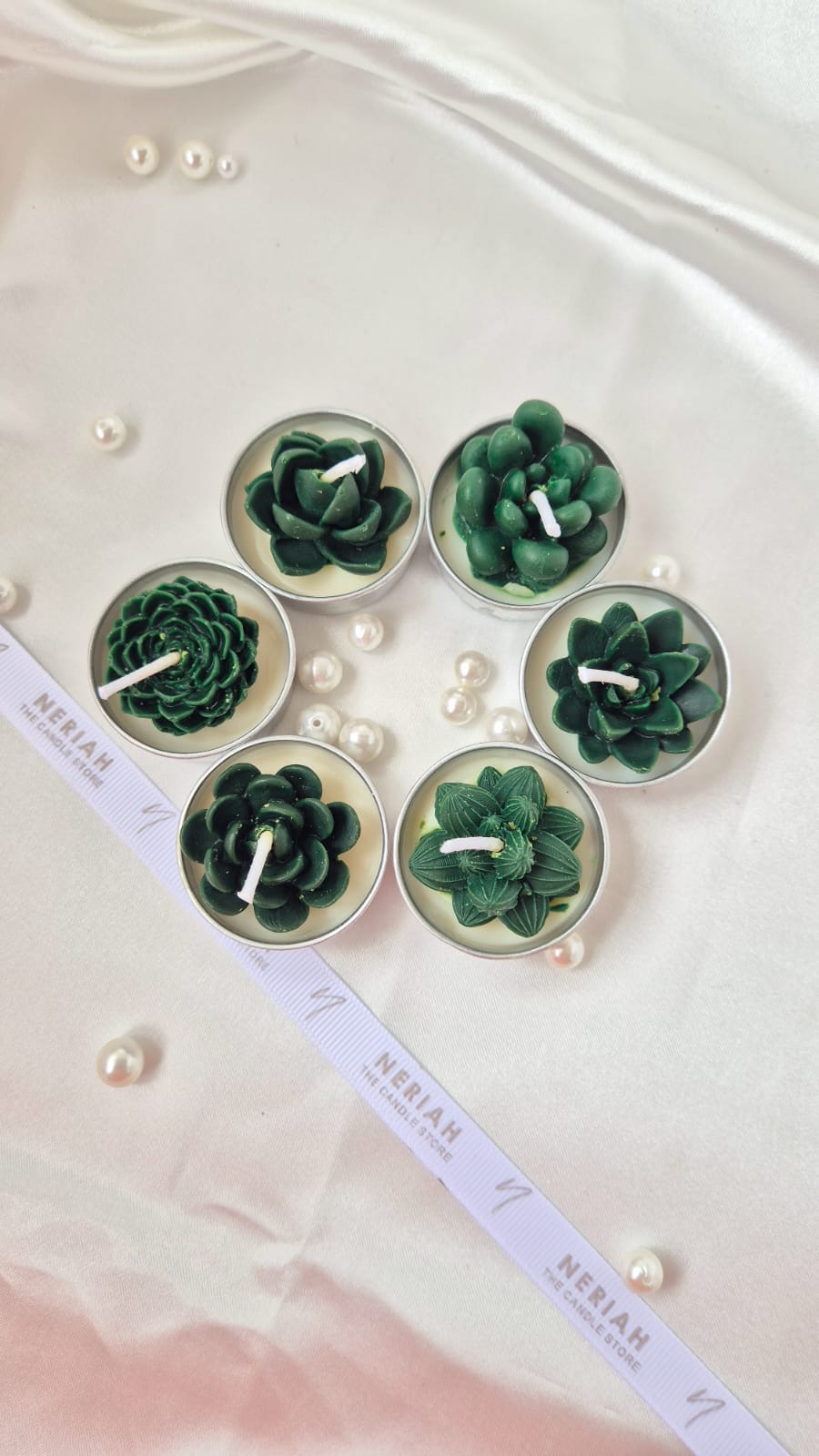 Succulent tealight candle